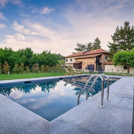 Отель Cascina Bo *
