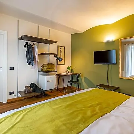 Cascina Bo Hotel *